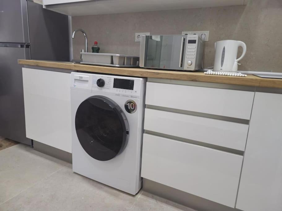 Tao City Center Apartment With Fee Wifi And Air Con By Namaste Elite トレモリノス エクステリア 写真